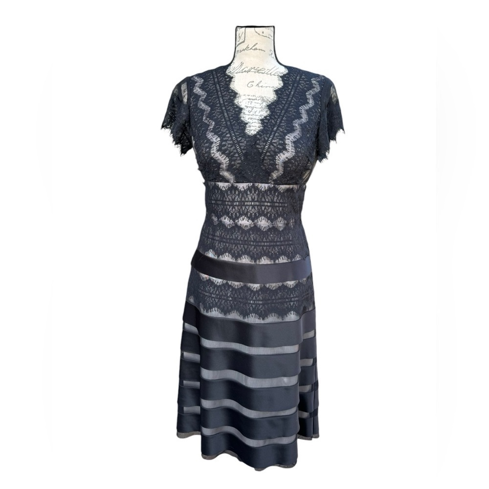 JS Collections Dress Black Lace Women’s size 6